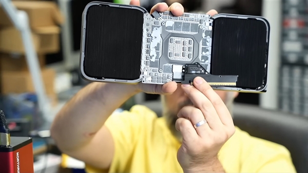 2025年11月16日Blmg不朽情缘游戏登录入口(图25) 2025年11月16日Blmg不朽情缘游戏登录入口(图25)